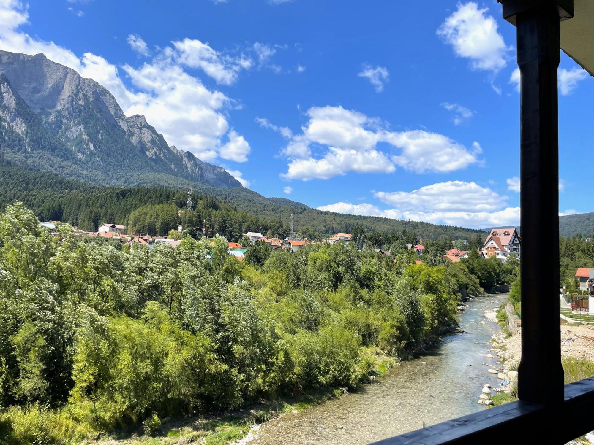 Apartment Alpine River With Peace And Mountain View