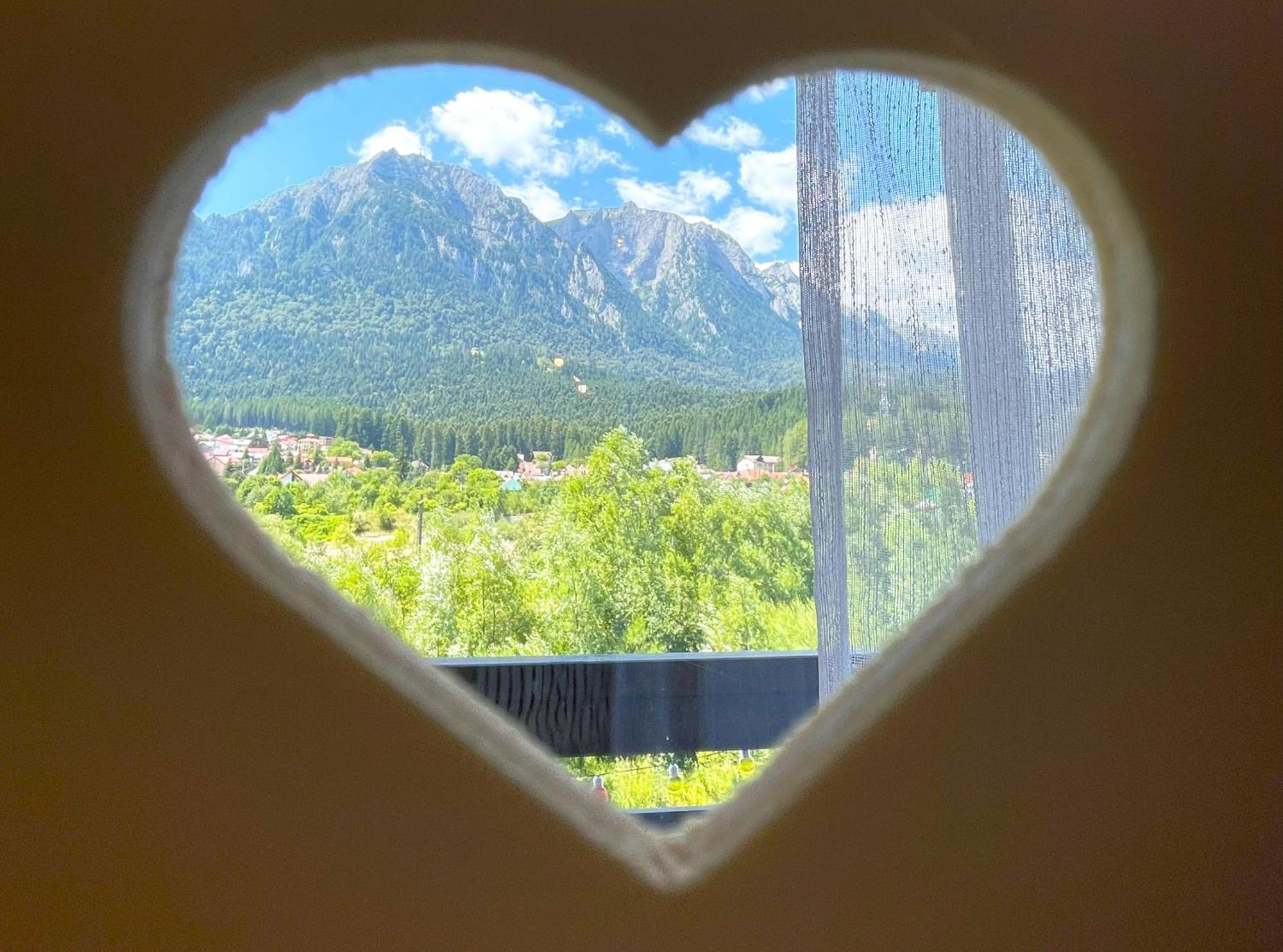 Alpine River With Peace And Mountain View Apartment